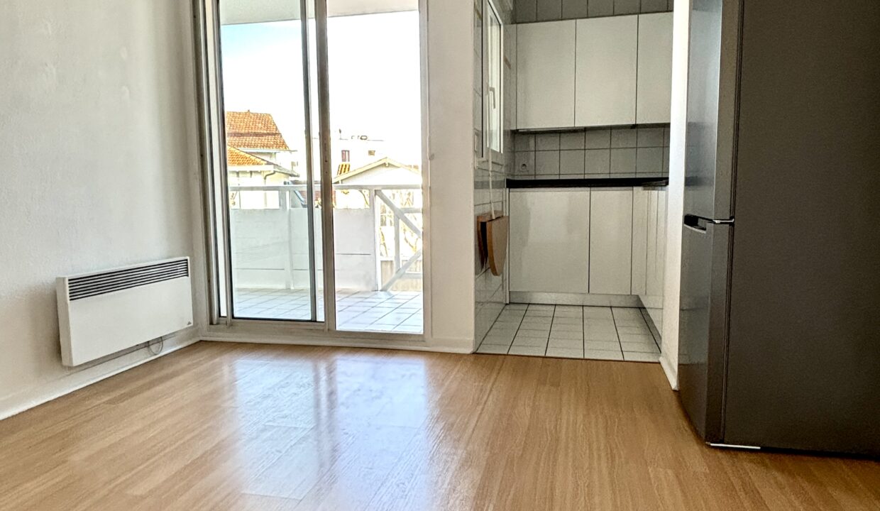 appartement à louer-biarritz-centre-avec terrasse-agence nomade-immobilier