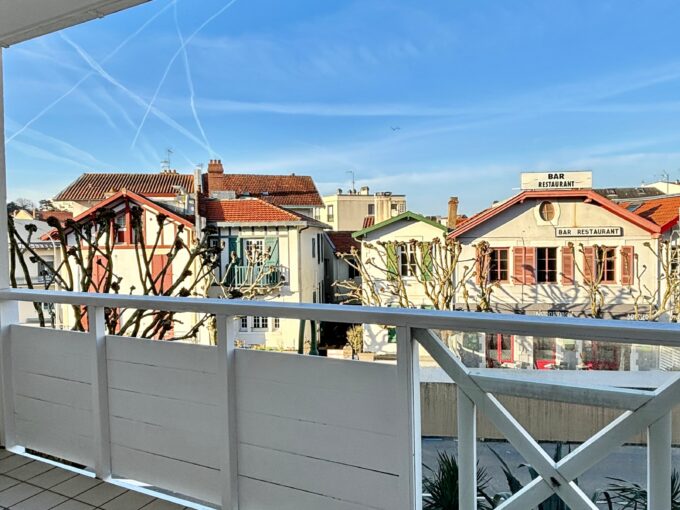 appartement à louer-biarritz-centre-avec terrasse-agence nomade-immobilier