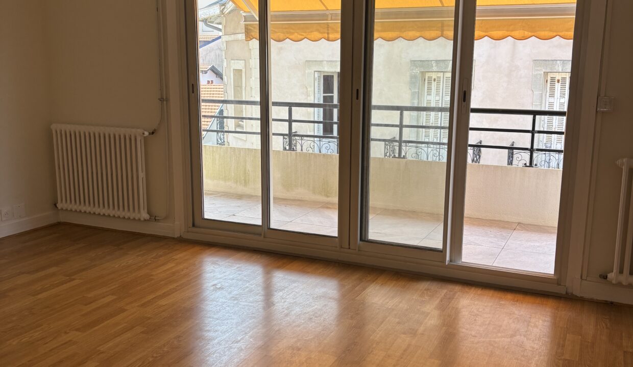 Location Agence Immobilière Nomade Biarritz T3 Centre Ville 18